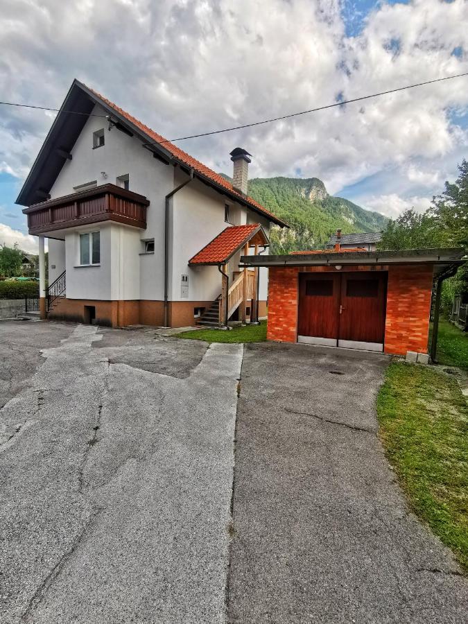 Apartmaji Tomsic Mojstrana Exterior photo